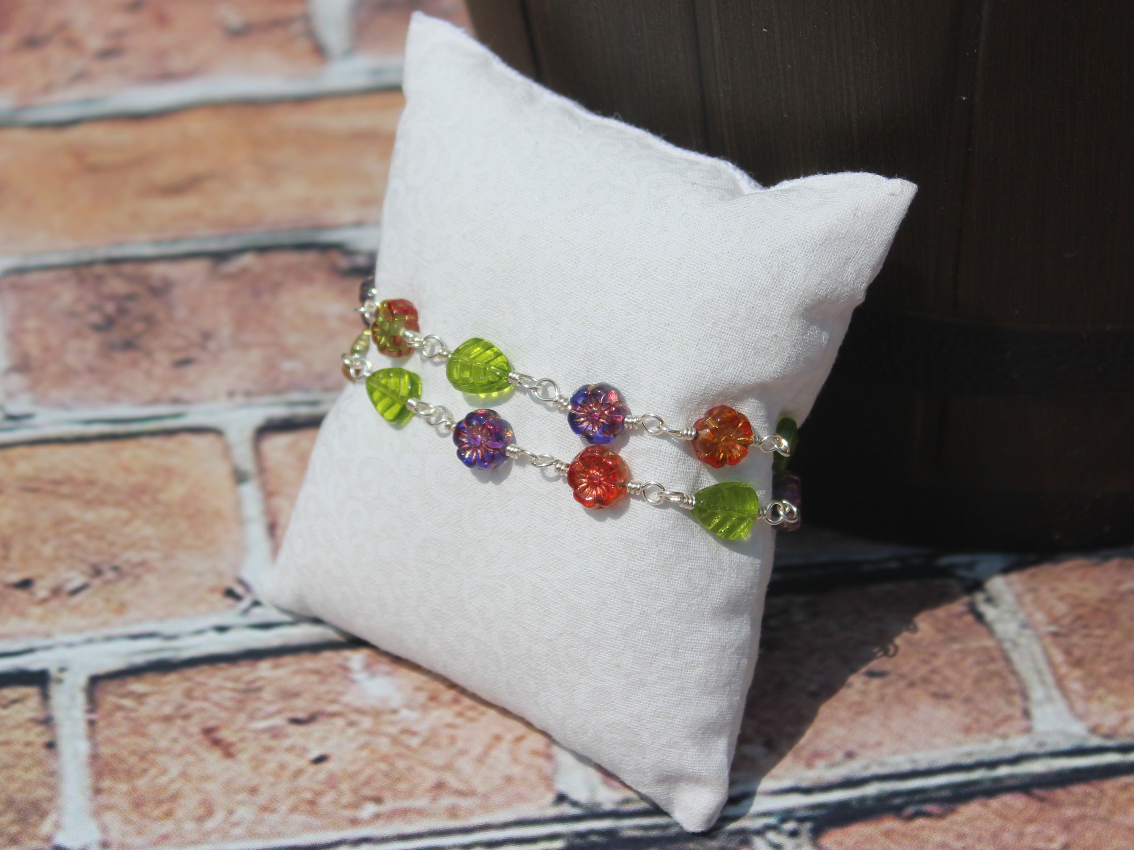 Handcrafted Two Strand Floral and Leaf Glass Bracelet in Silver Plated Copper, 6.75"