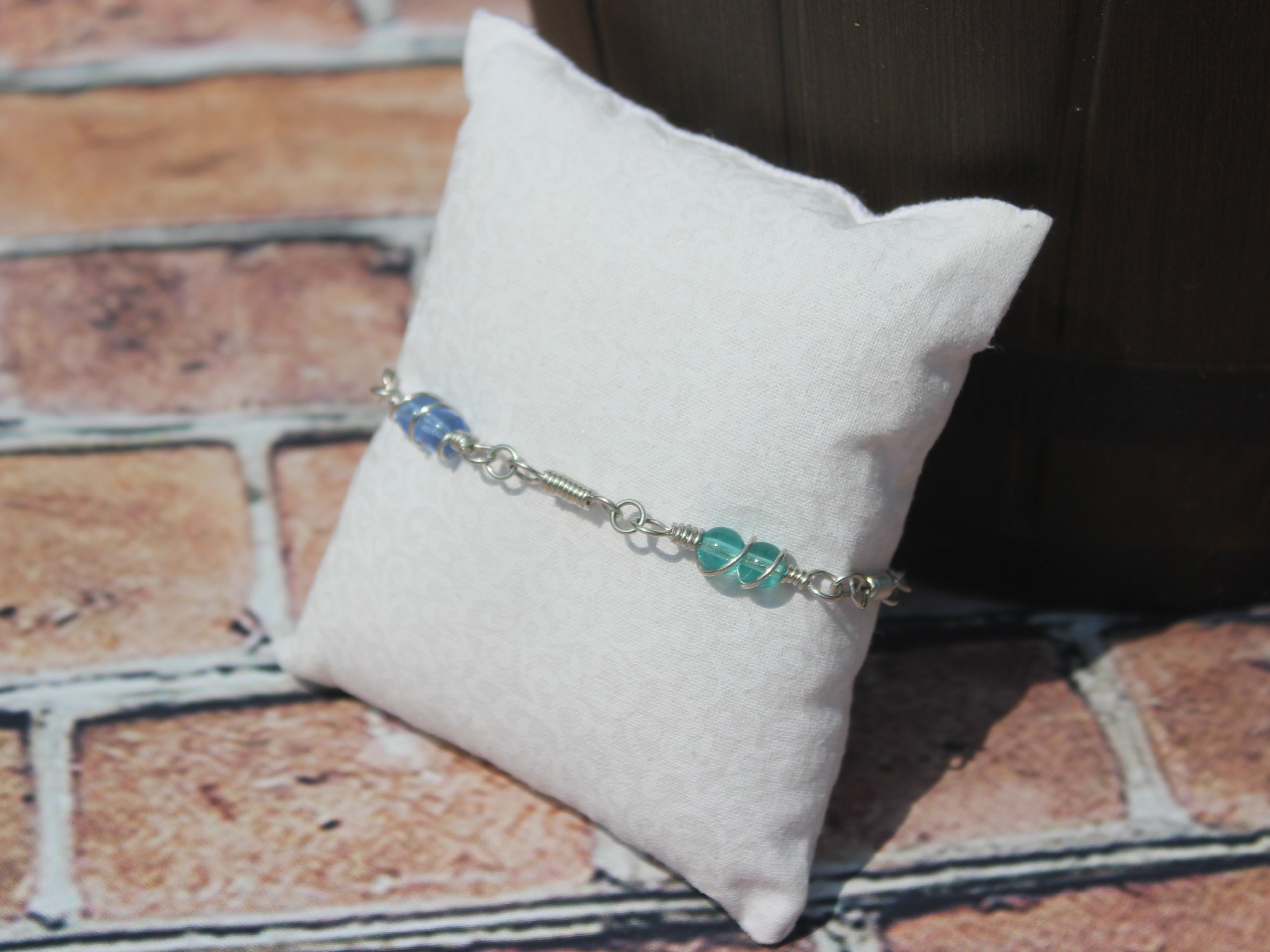 Handcrafted Single Strand Czech Glass Bracelet in Blue and Green with Spiral Wraps, 6.75"
