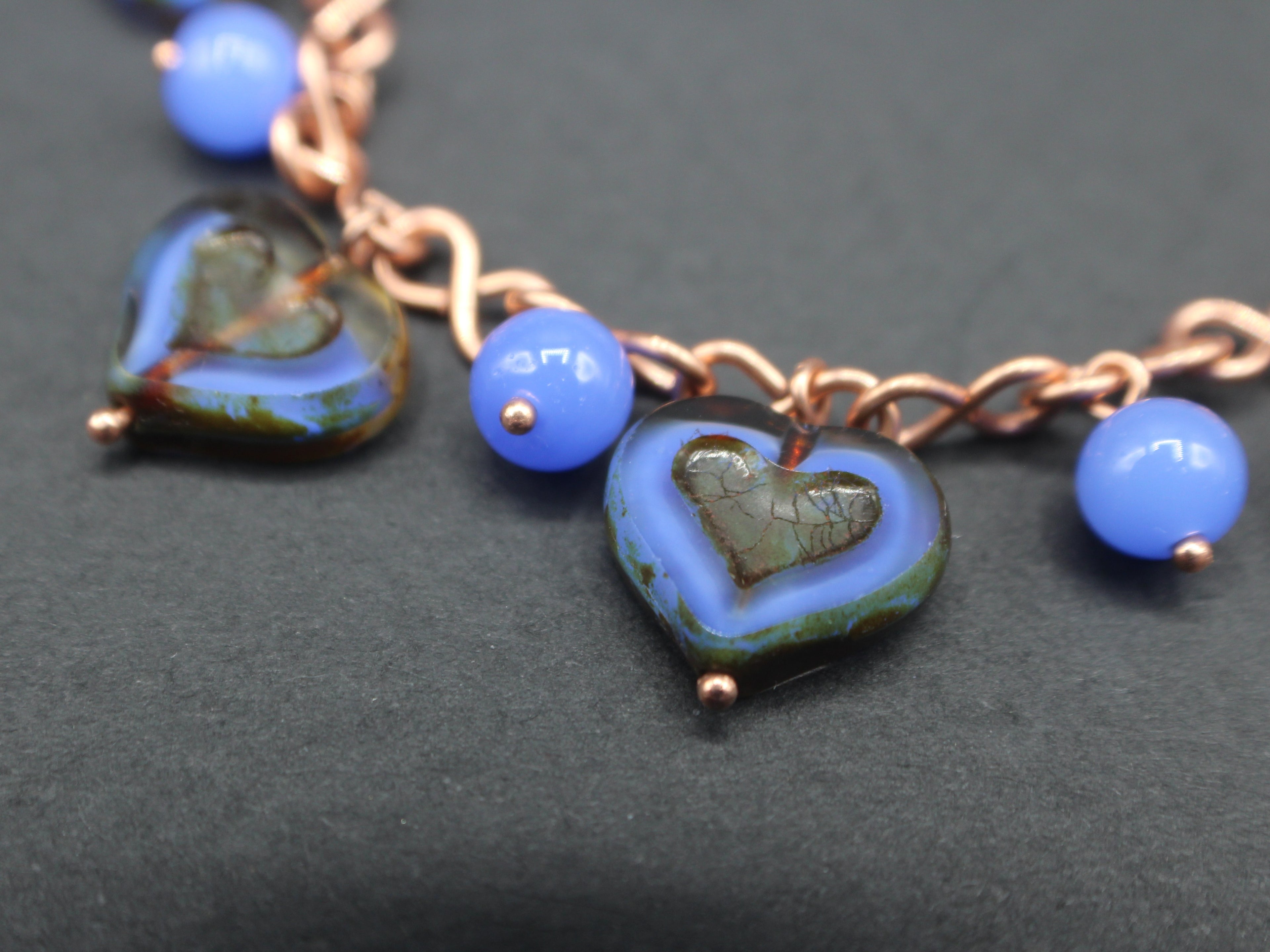 Handcrafted Czech Glass Heart Dangle Bracelet in Copper 7.00"